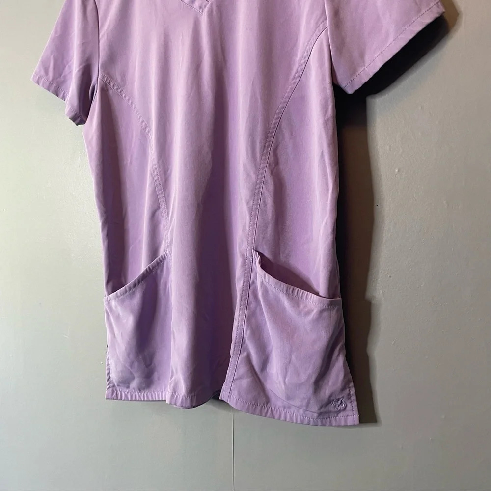 Willowbrook purple 2 pocket short sleeve scrub top women’s size small - Picture 3 of 10